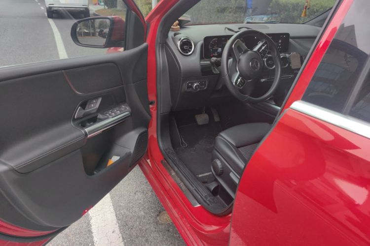 Used Mercedes-Benz B-Class 2020 B 200 Sport Edition Driver Seat