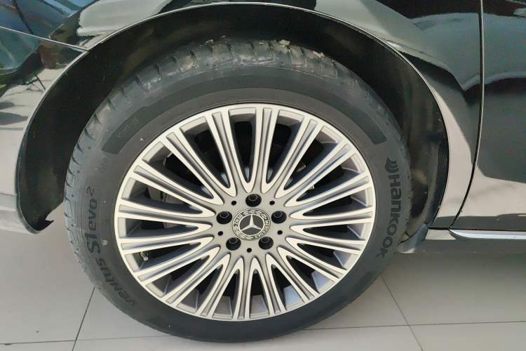 Used Mercedes-Benz E-Class 2023 E 300 L Stylish Model
