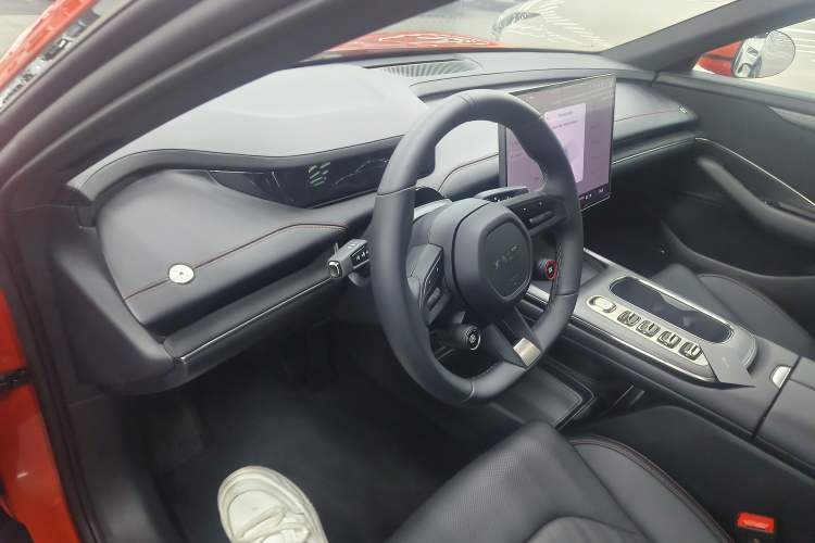 Used Xiaomi Auto SU7 2024 Rear-Drive Ultra-Long Range Advanced Pro-Level Intelligent Driving Version