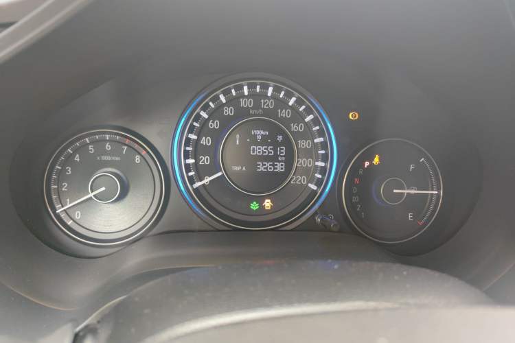 Used Honda Crider 2015 1.8L automatic luxury edition