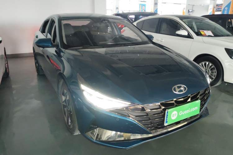 Used Hyundai Elantra 2021 1.5L CVT GLX Elite Edition Exterior 1