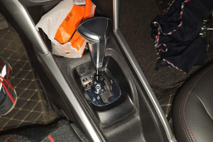 Used Citroen C3-XR 2015 1.6L Automatic Fashion Model Gear Lever