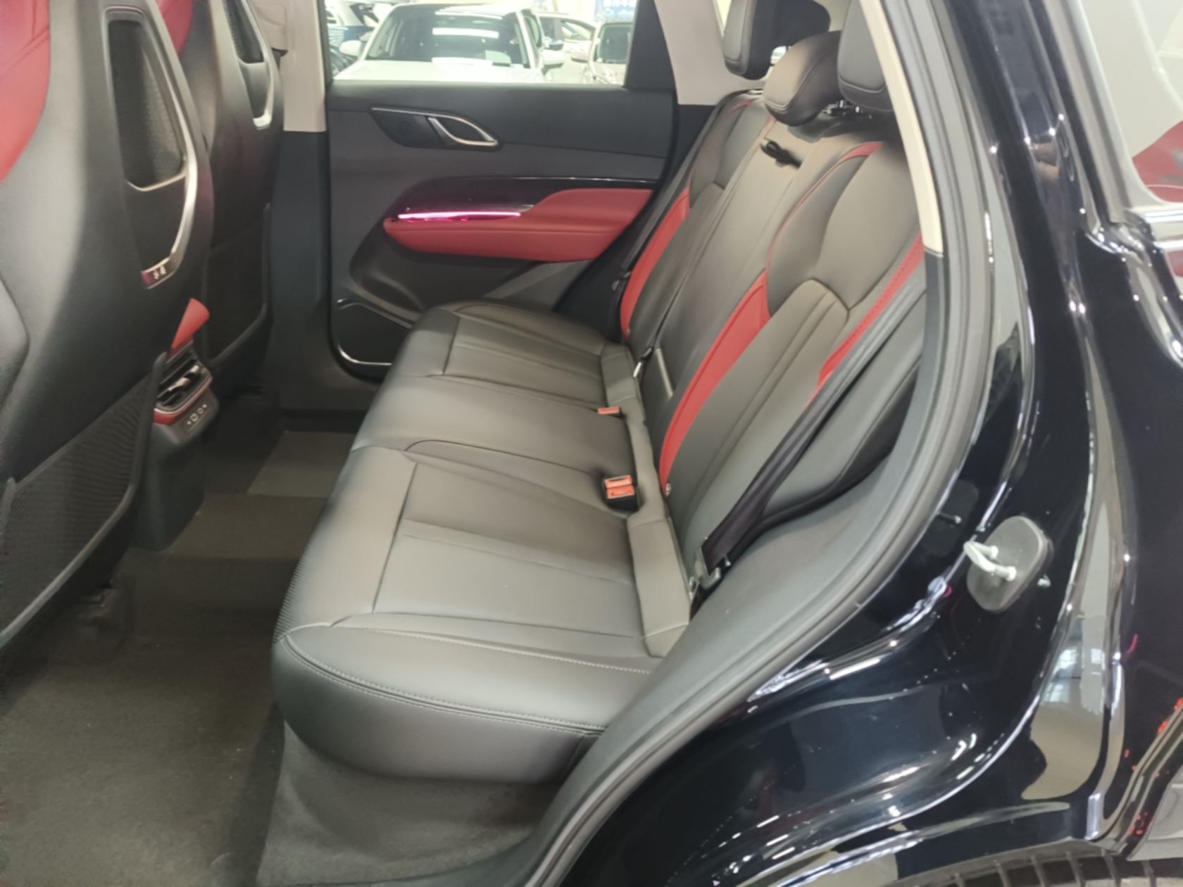 Hongqi HS3 2024 1.5T Shanwei Edition — снимка 20