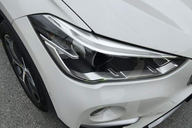 Used BMW X1 2016 sDrive20Li Luxury Model Right Front Headlight