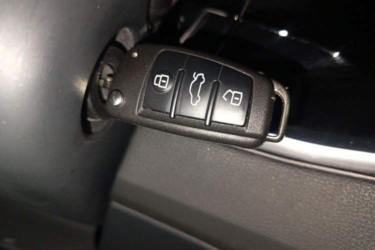 Used Audi Q3 2021 35 TFSI Progressive Dynamic Edition
