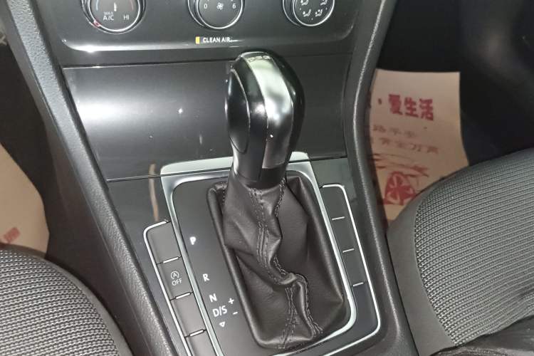 Used Volkswagen Golf 2019 280TSI DSG Comfort Version China VI Standard