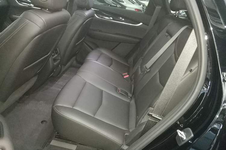 Used Cadillac XT5 2022 2.0T Two-Wheel Drive Luxury Version