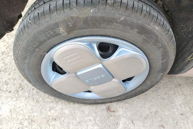 Used Geely Galaxy Panda 2024 Facelifted Panda Mini 200km Dragon Edition Exterior 5