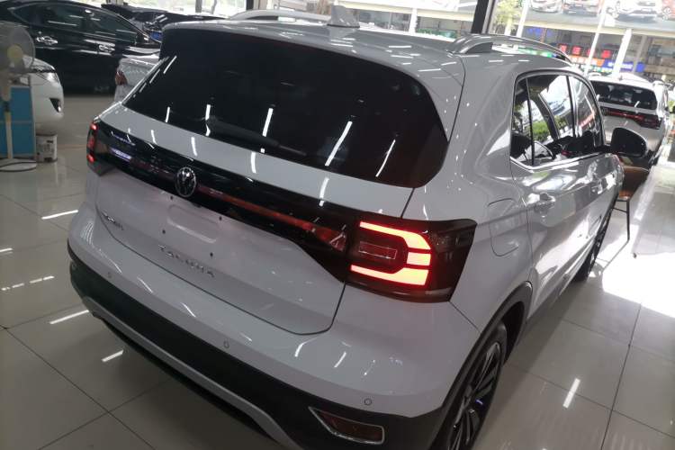 Used Volkswagen Tacqua 2021 1.5L Automatic Yue Zhi Lian Edition Rear Right 45 Deg