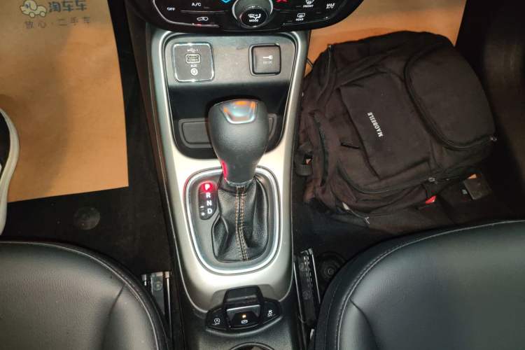 Used Jeep Compass 2019 220T Automatic Enjoyment Version
