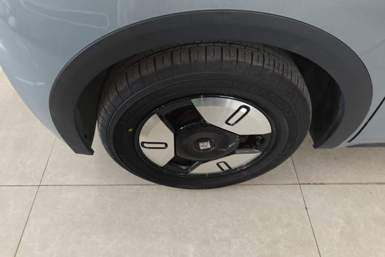 Used Baojun E300 2020 Star Travel Edition