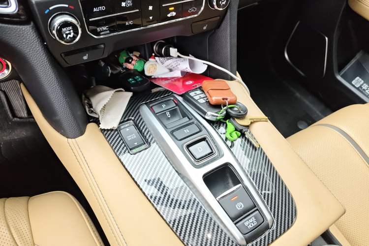 Used Honda UR-V 2020 370TURBO Two-Wheel Drive Luxury Edition