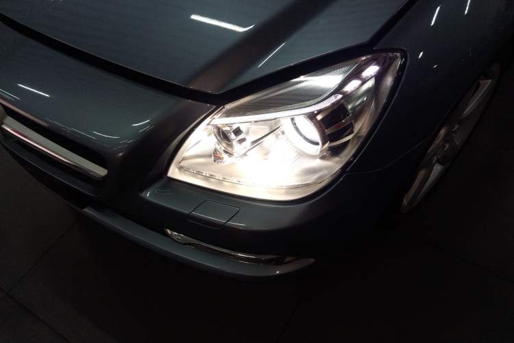 Used Mercedes-Benz SLK-Class 2011 SLK 200 Fashion Model