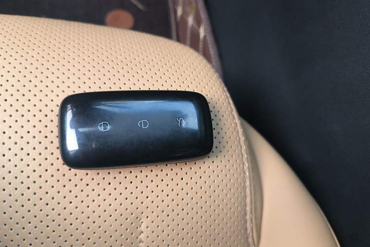 Used Geely Galaxy L6 2023 125km Starship
