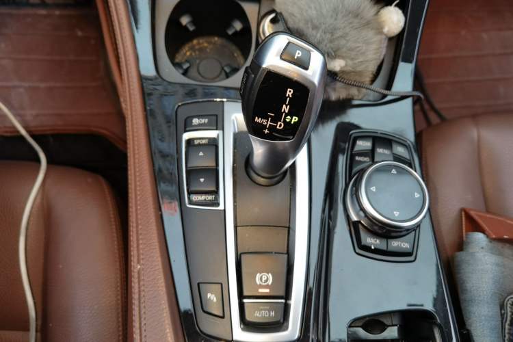 Used BMW 5 Series 2015 520i Elegant Edition