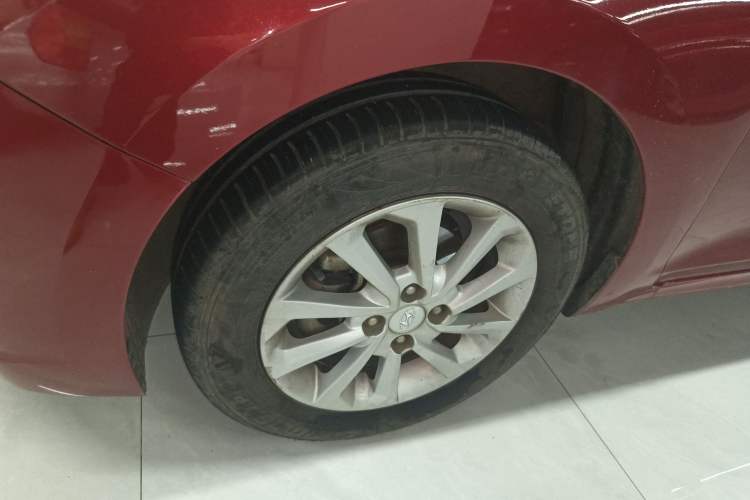 Used Hyundai Verna RV 2017 1.4L Automatic Cool Edition GLS China VI Standard Left Front Wheel Hub