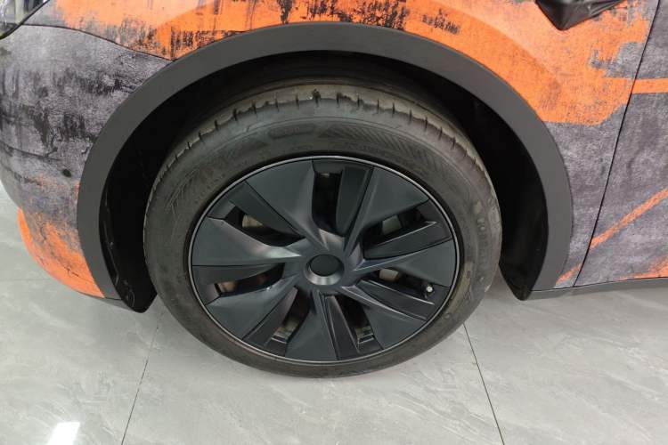 Used Tesla Model Y 2023 Rear-Wheel-Drive Version