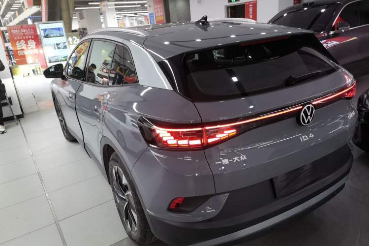 Used Volkswagen ID.4 CROZZ 2025 Pure Edition