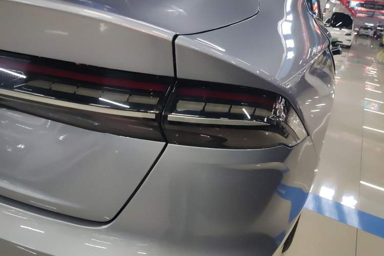 Used Lincoln Z 2024 2.0T Two-Wheel Drive Luxury Hybrid Version
