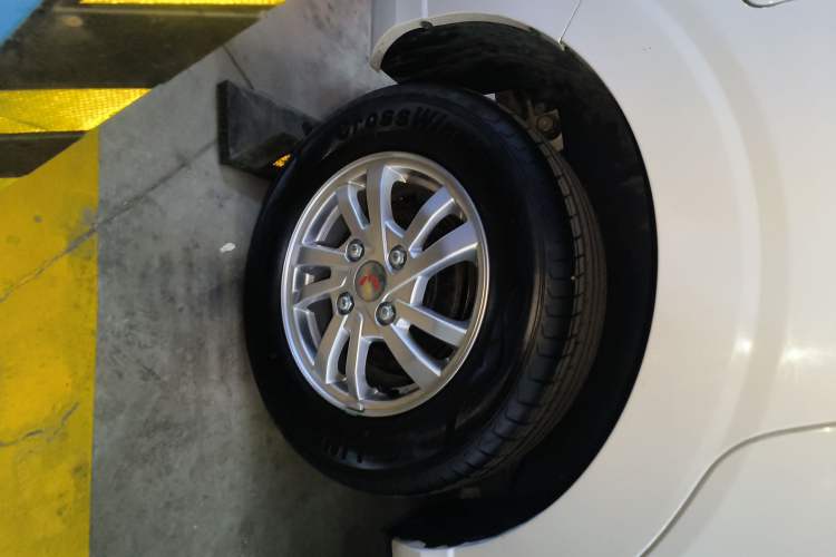 Used Wuling Hongguang 2021 1.5L Facelifted S Comfort Version with Electric Power Steering LAR
