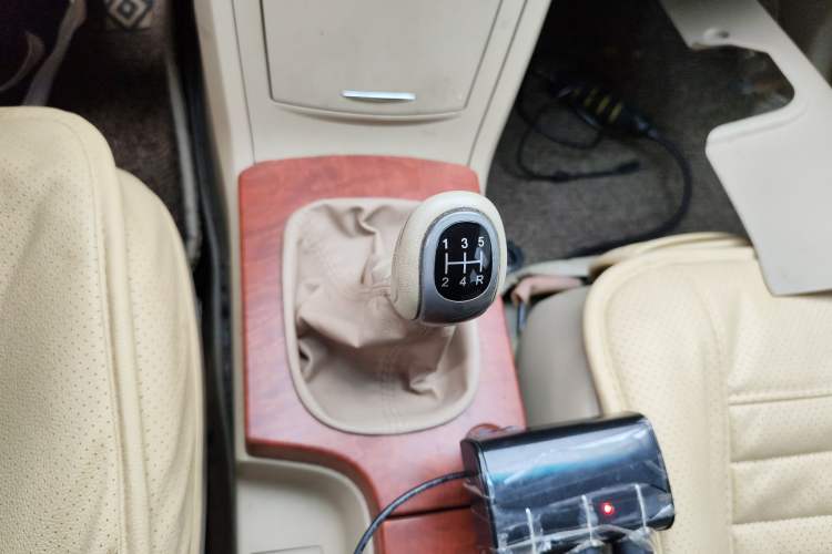 Used Roewe 350 2012 1.5L Manual Smart Value Edition
