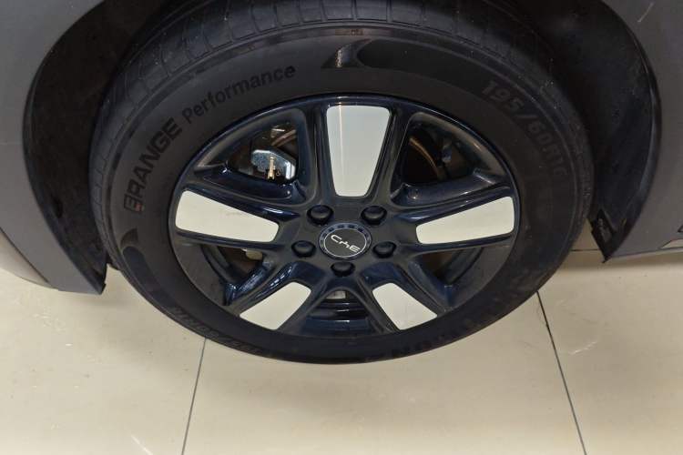 Used BYD Dolphin 2025 Intelligent Driving Version 410 km Fashion Edition
