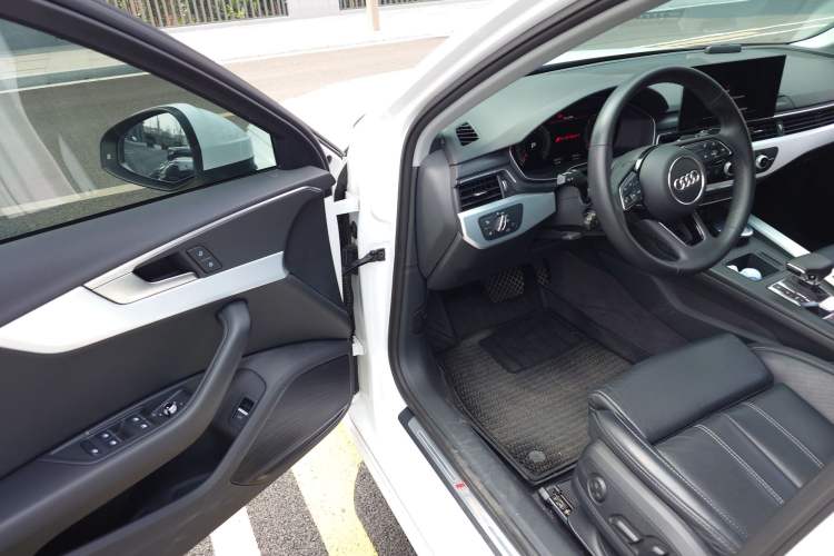 Used Audi A4L 2022 40 TFSI Fashion Dynamic Model