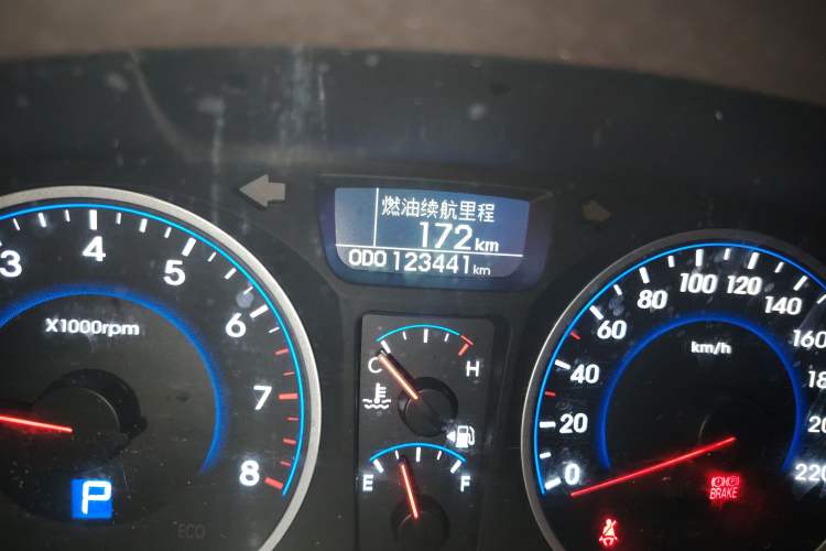 Used Hyundai Celesta 2011 1.6L Automatic Luxury Version
