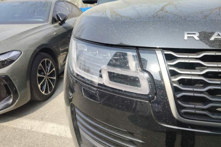 Used Land Rover Range 2021 3.0 L6 Century Extended Classic Edition