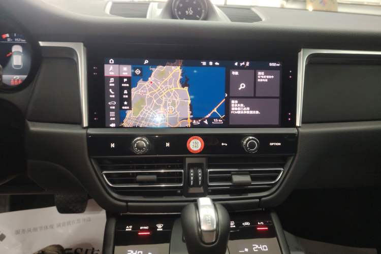 Used Porsche Macan 2022 Macan 2.0T