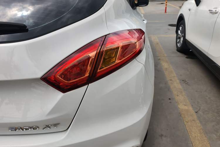 Used CHANGAN Eado 2016 1.6L Manual Junku Model