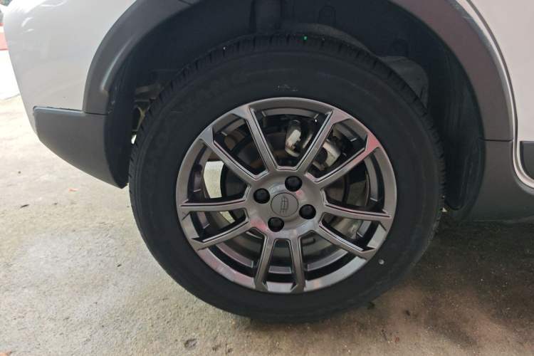 Used Geely Auto Vision X3 2021 PRO 1.5L CVT Deluxe Model Right Rear Wheel Hub