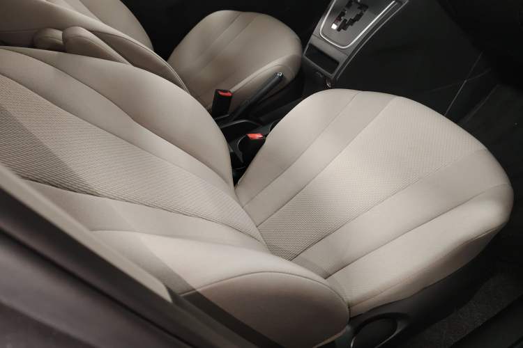 Used Mazda Mazda 5 2013 2.0L Automatic Comfort Edition