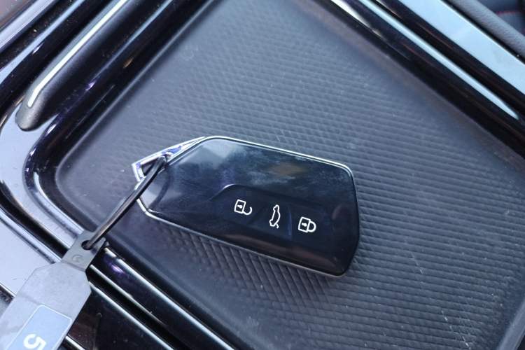 Used Volkswagen ID.4 CROZZ 2022 High-Performance PRIME Edition