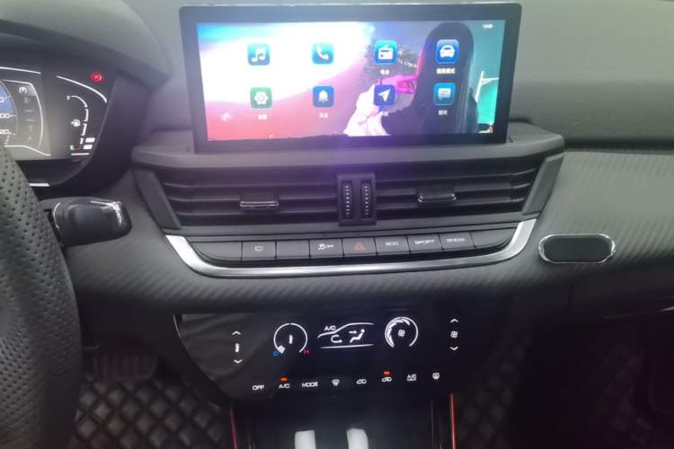 Used Dongfeng Aeolus Yixuan 2021 230T Automatic Chasing Shadow Edition