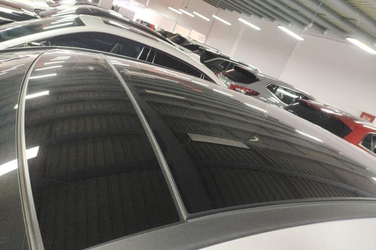 Used Mercedes-Benz A-Class 2021 A 200 L Sport Sedan Fashion Model
