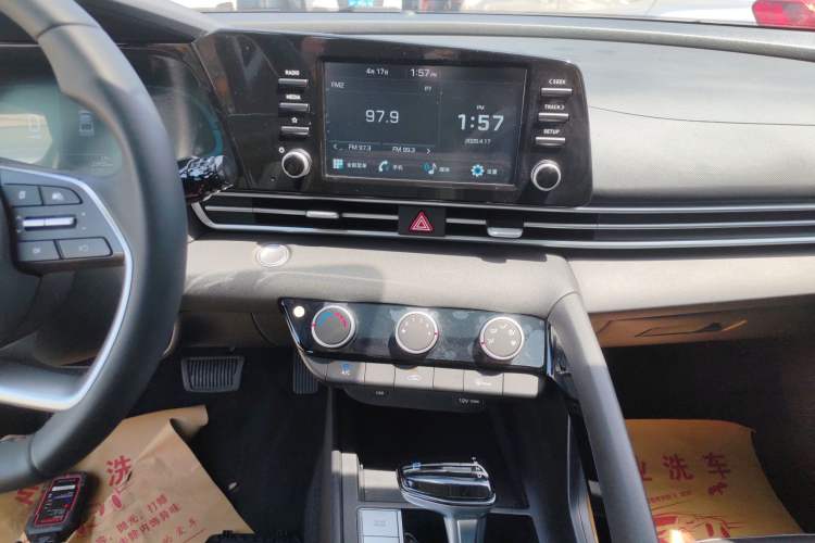 Used Hyundai Elantra 2023 1.5L CVT GLX Elite Edition
