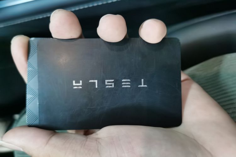 Used Tesla Model Y 2021 Standard Range Rear-Wheel Drive Version