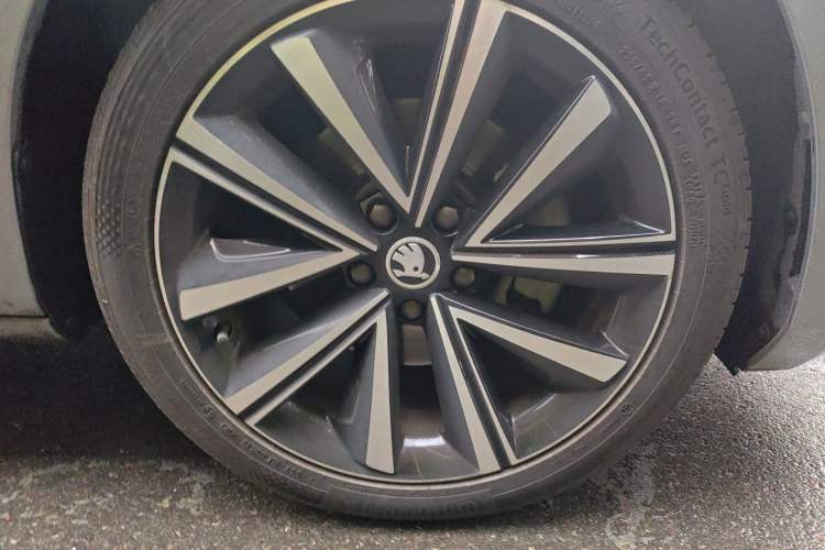 Used Skoda Superb 2019 Facelifted TSI330 DSG Luxury Edition