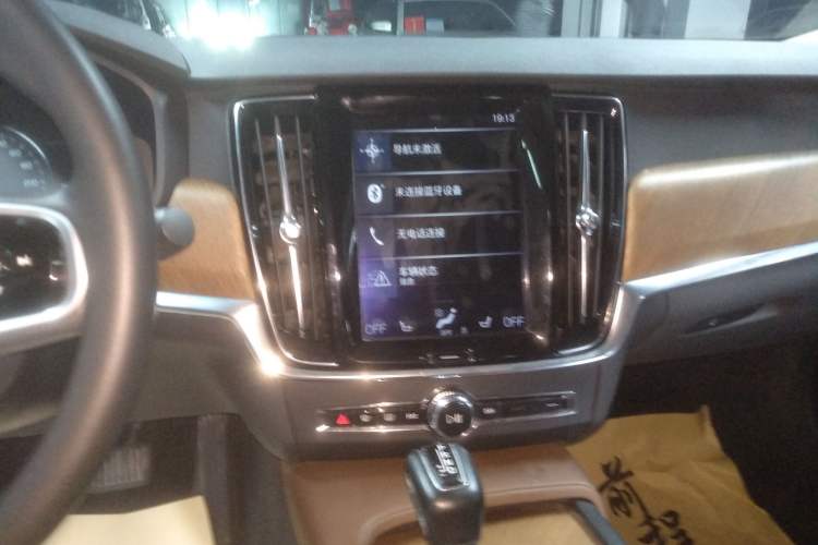 Used Volvo S90 2019 T5 Zhiyi Edition
