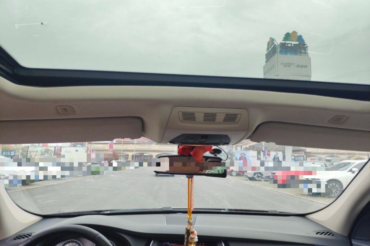 Used BMW 5 Series GT 2015 535i Leading Model Headliner