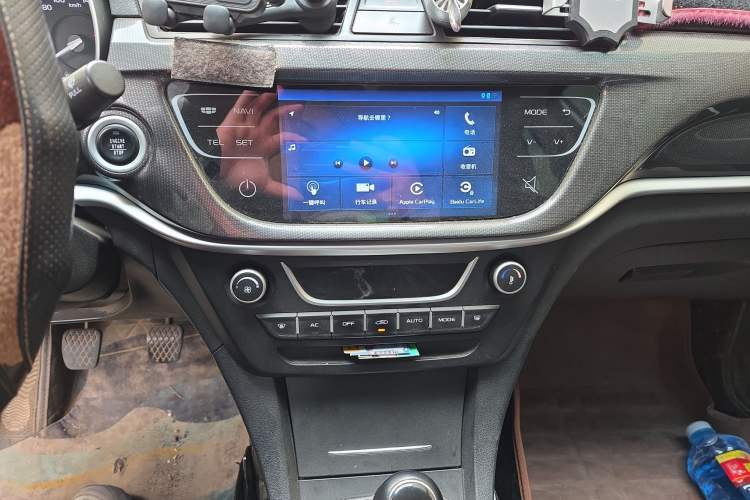 Used Geely Auto Emgrand 2017 Sedan Million Edition 1.5L Manual - Upward Version
