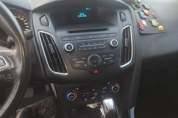 Used Ford Focus 2015 Sedan 1.6L Automatic Trend Model
