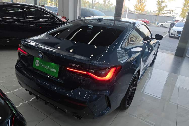 Used BMW 4 Series 2023 425i M Sport Night Edition Rear Right 45 Deg