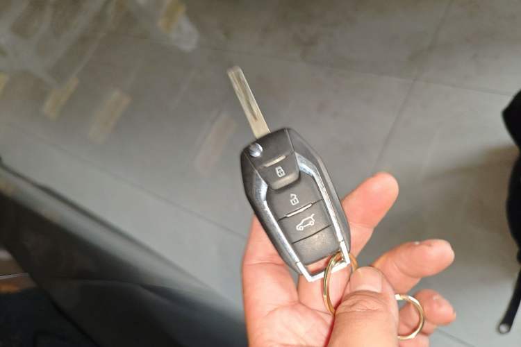 Used SAIC MAXUS G50 2023 1.5T Manual Comfort A