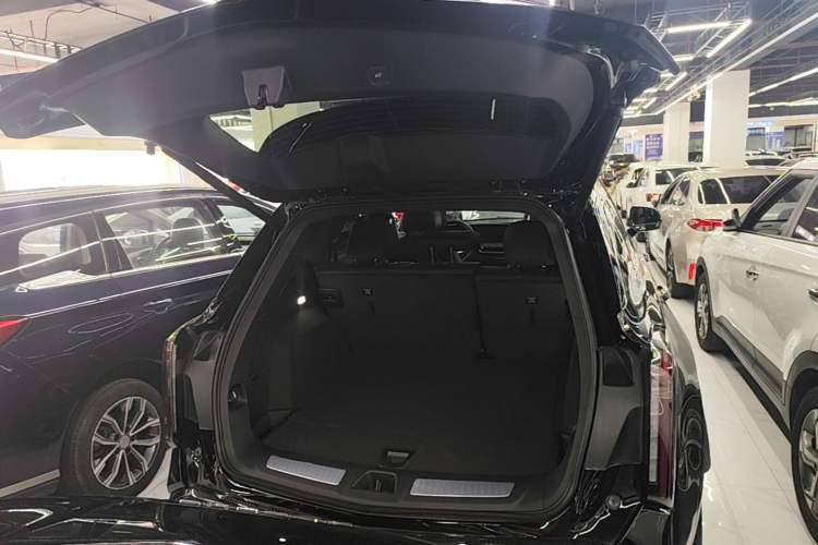 Used Cadillac XT5 2026 Model 2.0T Luxury Edition
