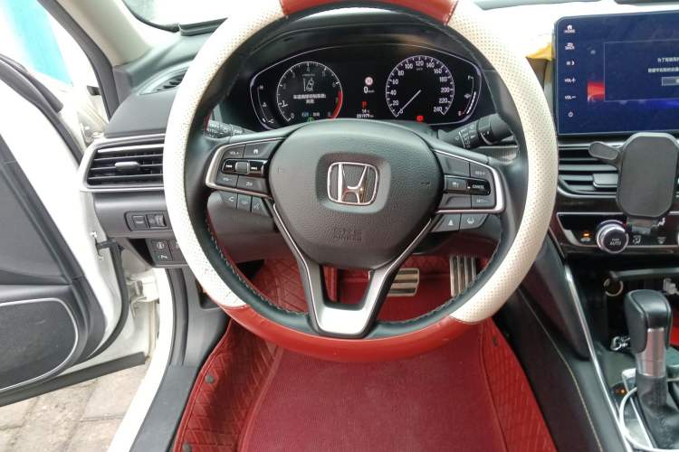 Used Honda Accord 2022 260TURBO Phantom Night · Prestige Edition Steering Wheel