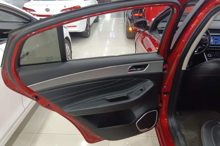 Used Chery Arrizo 5 2019 1.5L CVT Zizai Edition China V Standard