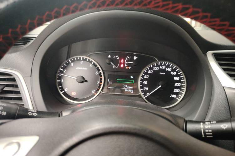 Used Nissan Sylphy 2016 Classic 1.6XL Manual Luxury Edition Instrument Cluster