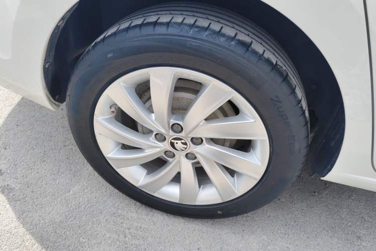 Used Skoda Rapid 2018 1.6L Automatic Comfort Edition
